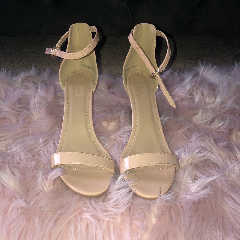 Nude heel